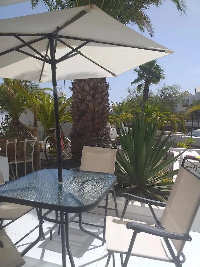 Apartment Duplex -The Sunny Hut - Swimming Pool - Free Wifi & Ac- Residence Las Marinas Puerto del Carmen   Puerto del Carmen (Lanzarote)