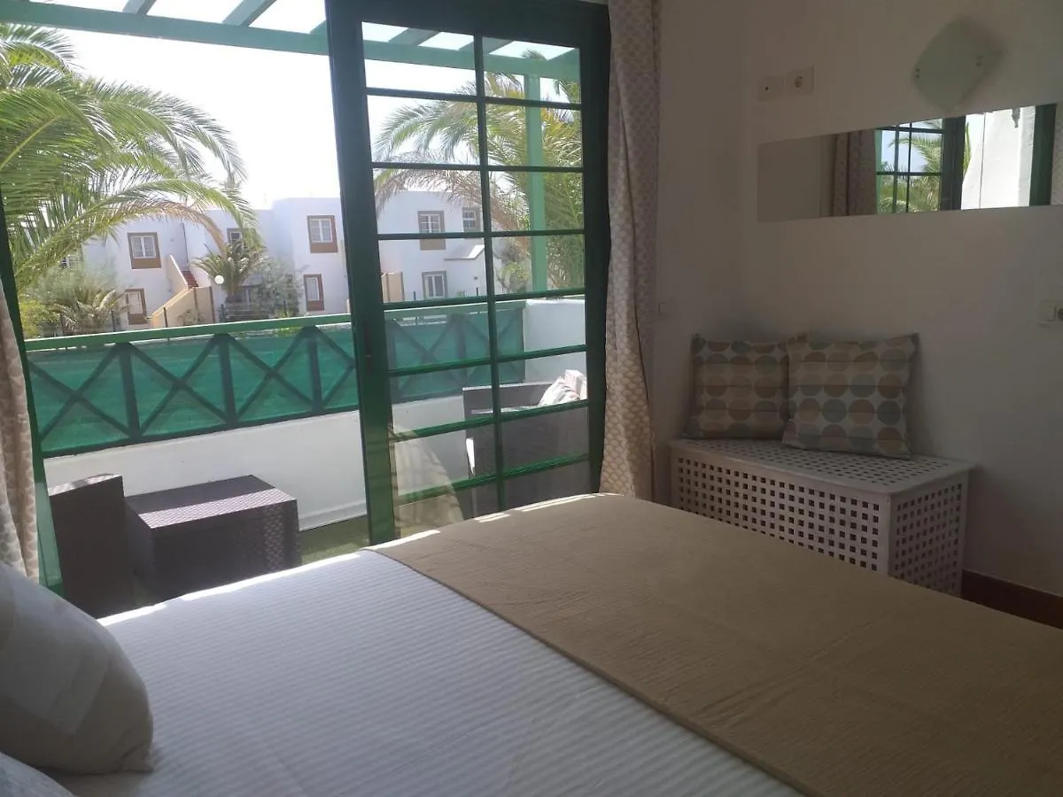 Apartment Duplex -The Sunny Hut - Swimming Pool - Free Wifi & Ac- Residence Las Marinas Puerto del Carmen
